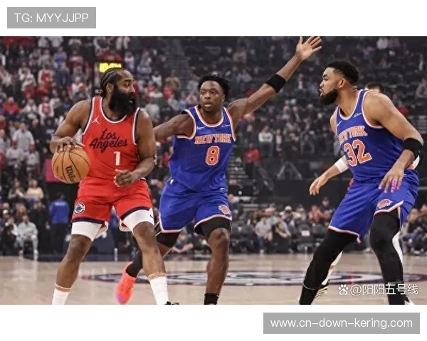 快船内线防守漏洞频出，哈登29分9助难救主